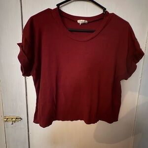 La Hearts Burgundy Short Sleeve Crop Shirt size large